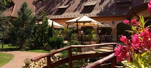 Platán Garden Restaurant & Rooms