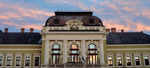 Városháza - Miről mesél Eger címere?