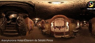 Aranykorona Történelmi Hotel-Étterem & Látványpince