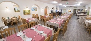 Land-Plan Restaurant & Hotel*** - Töltéstava